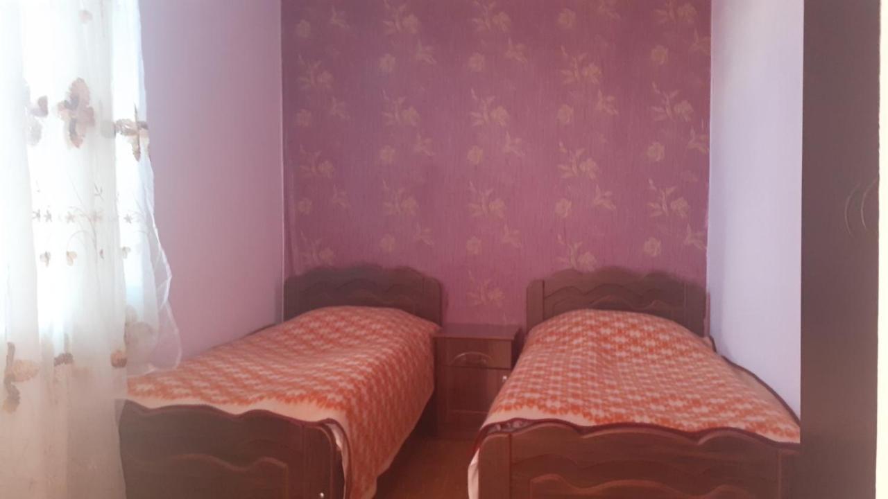 Chveni Ezo Hotel Ambrolauri Eksteriør billede