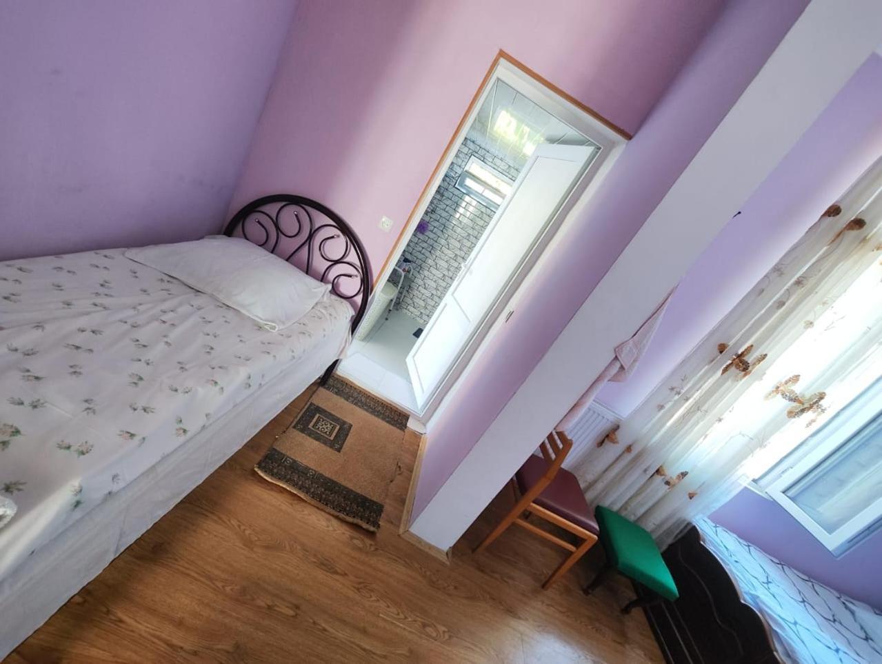 Chveni Ezo Hotel Ambrolauri Eksteriør billede