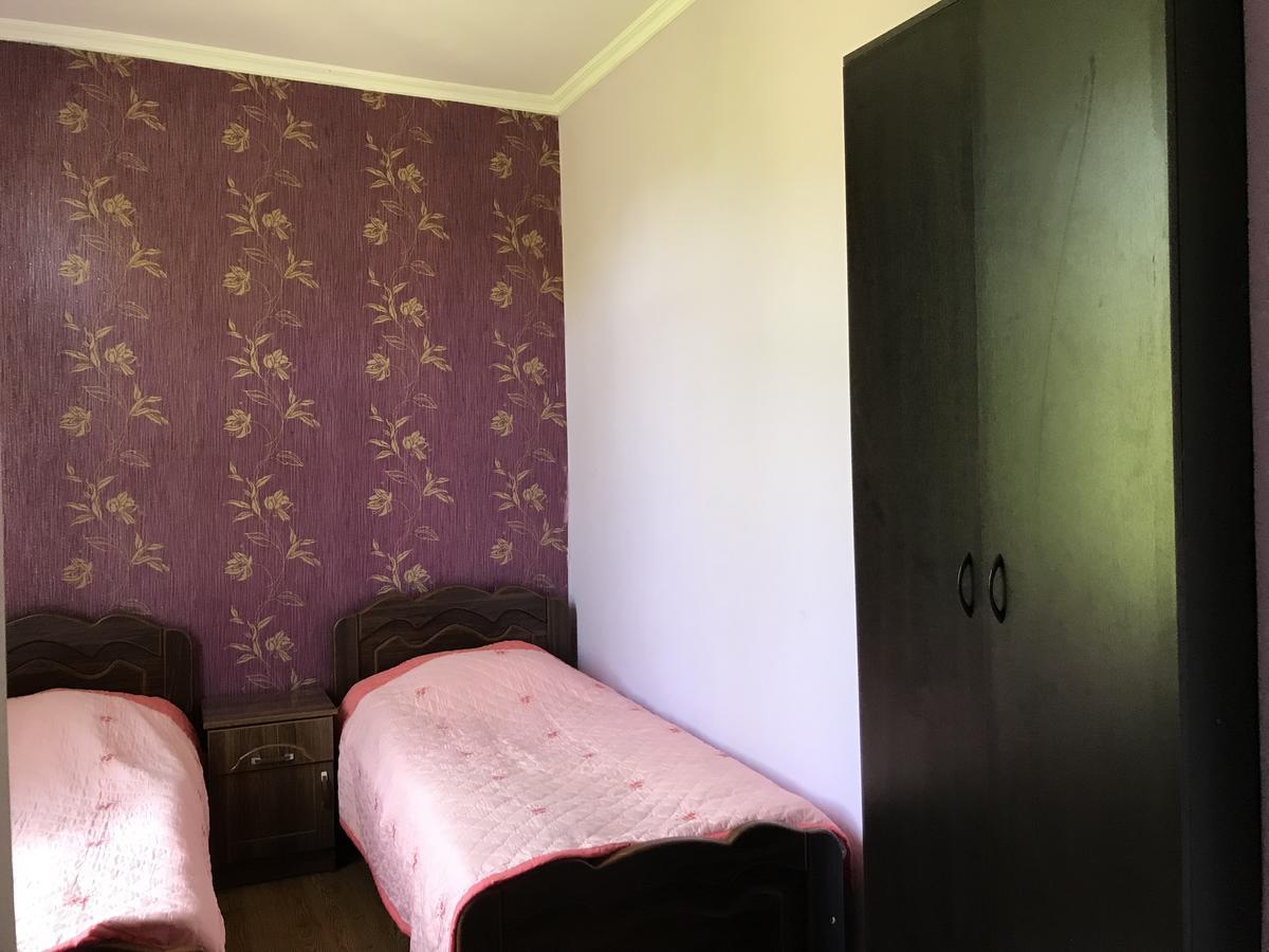 Chveni Ezo Hotel Ambrolauri Eksteriør billede